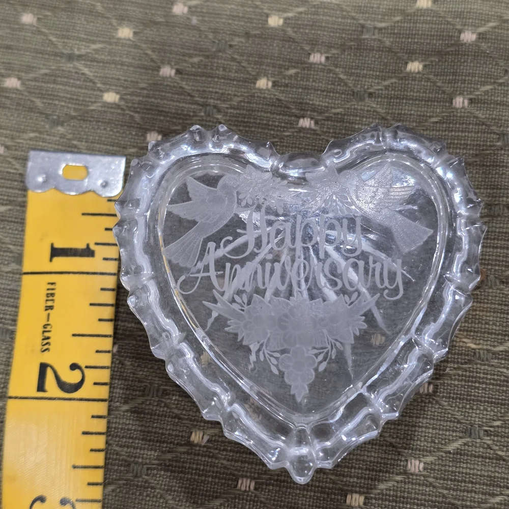 Heart-Shaped Lead Crystal Clear Anniversary Party Favor Box